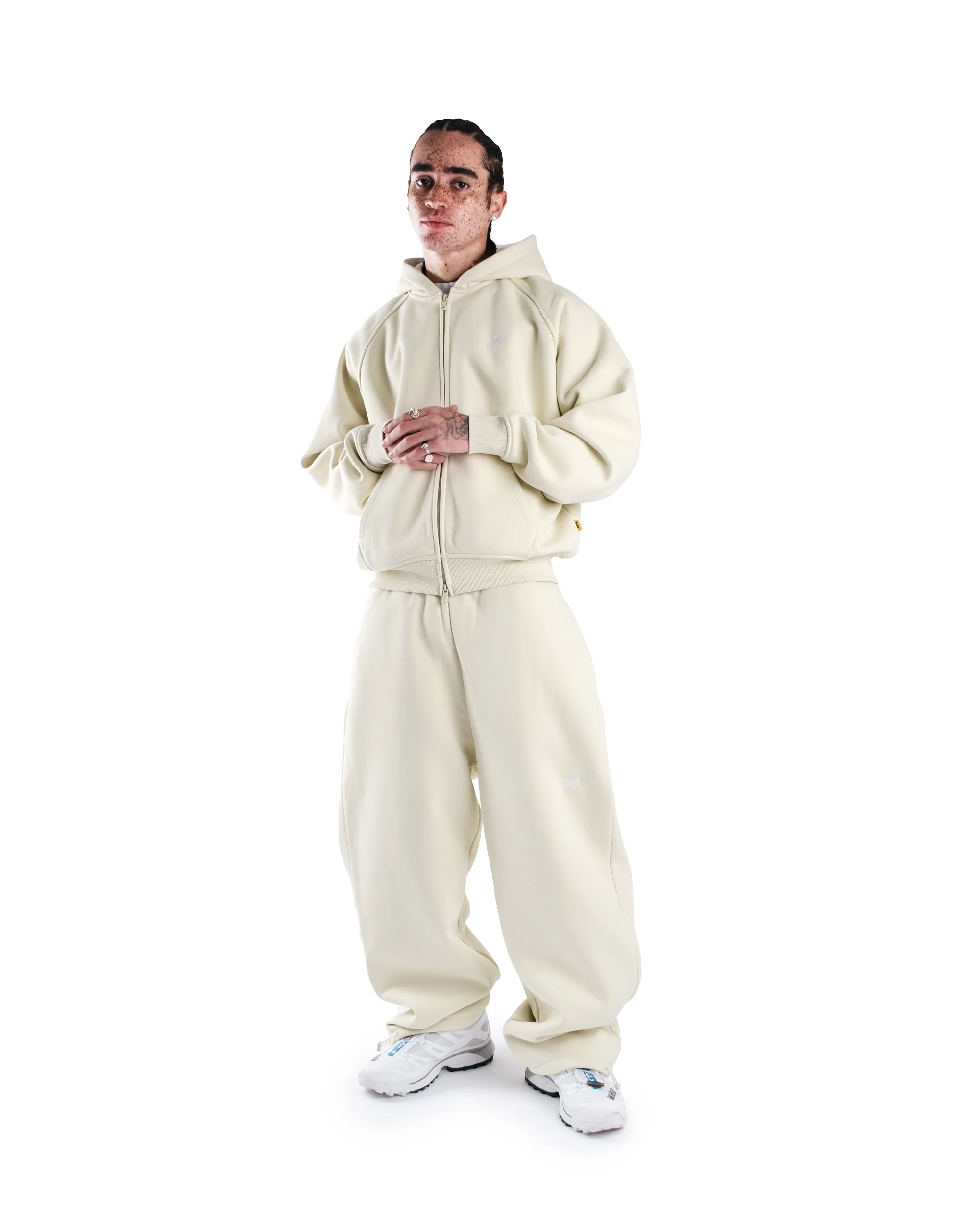 ALMOND DAY2DAY SWEATS - Image 3