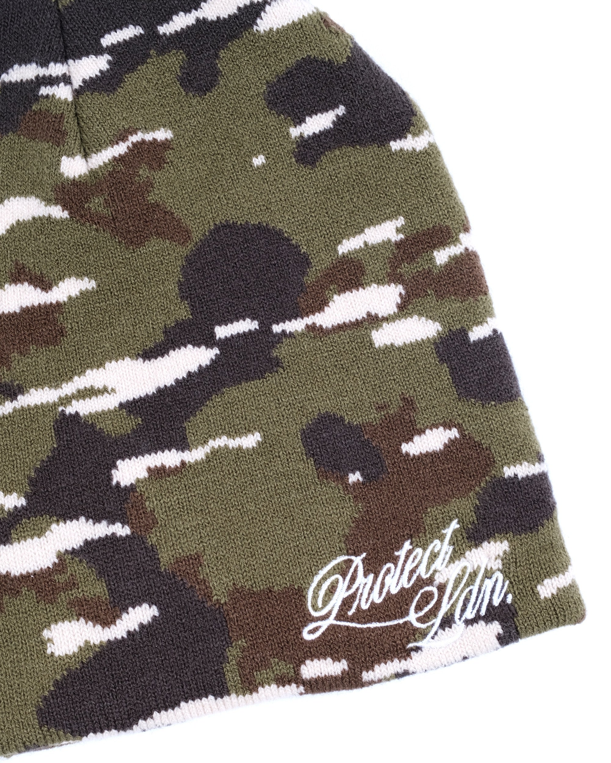 CAMO SCRIPT BEANIE - Image 4