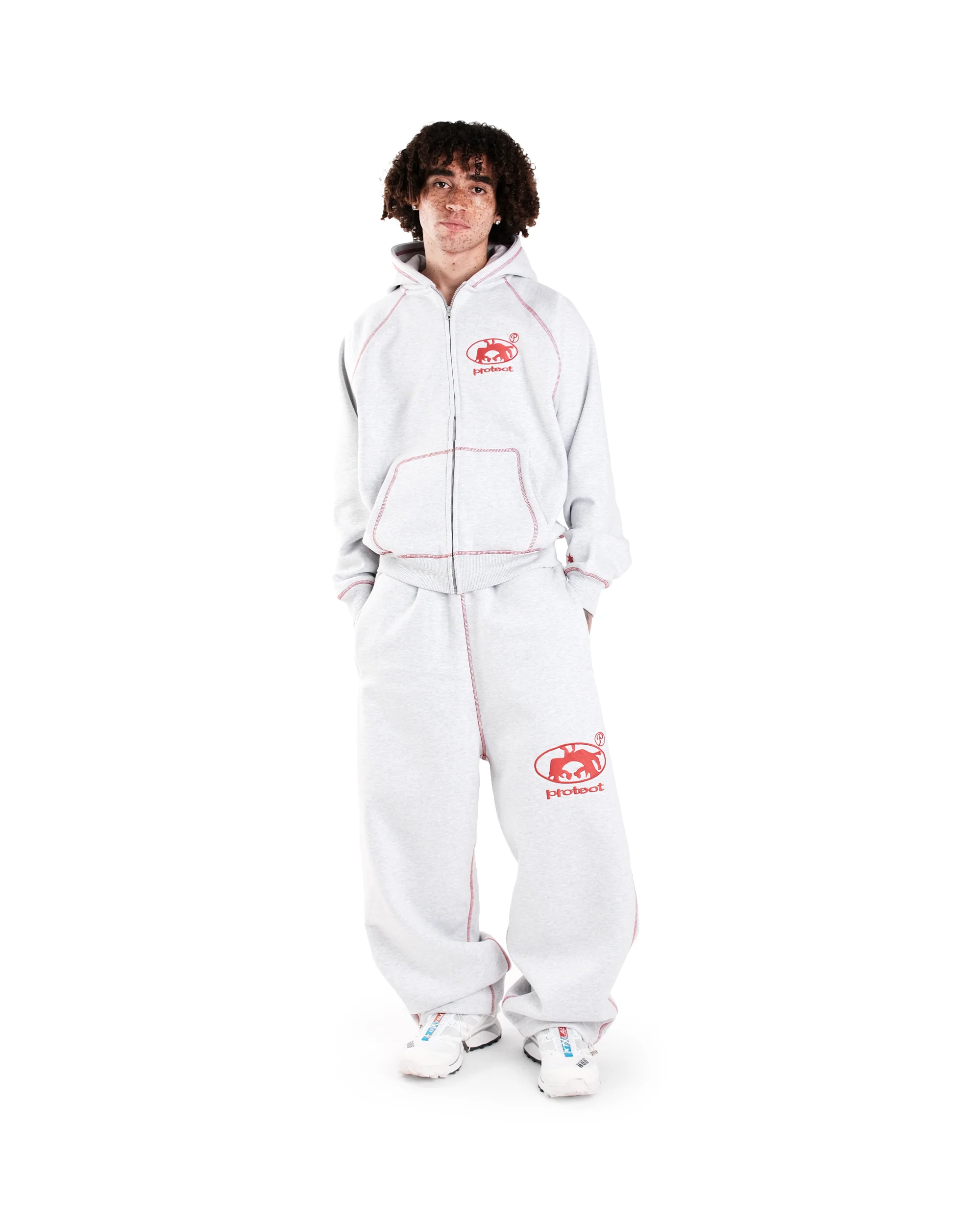 GREY/RED BRUDDA SWEATS - Image 3
